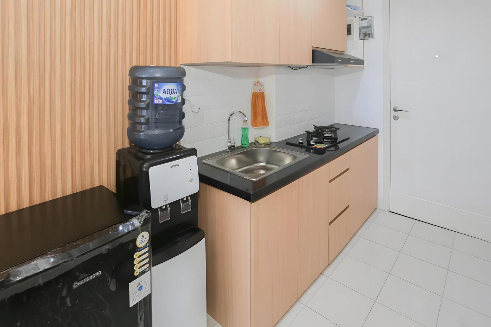Capital O Urbano Hotel Бекаси Екстериор снимка